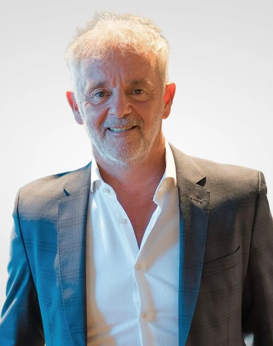 Dr. Leo Pruimboom