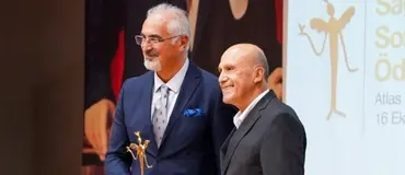 Gurur Dolu Bir Ay: Vizyonumuz İki Prestijli Ödülle Taçlandı! Görsel