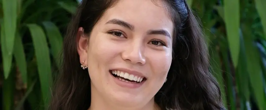 Akne Tedavisi ile Yeniden Doğan Bir Cilt image