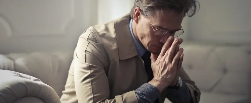 HAYATINIZI ETKİLEYEN SESSİZ SORUN: PEYRONİE HASTALIĞI image